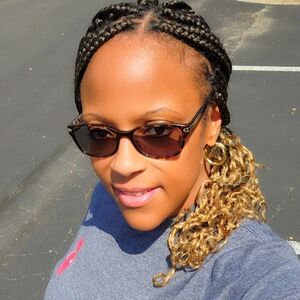 Meet your Posher, Jami!!